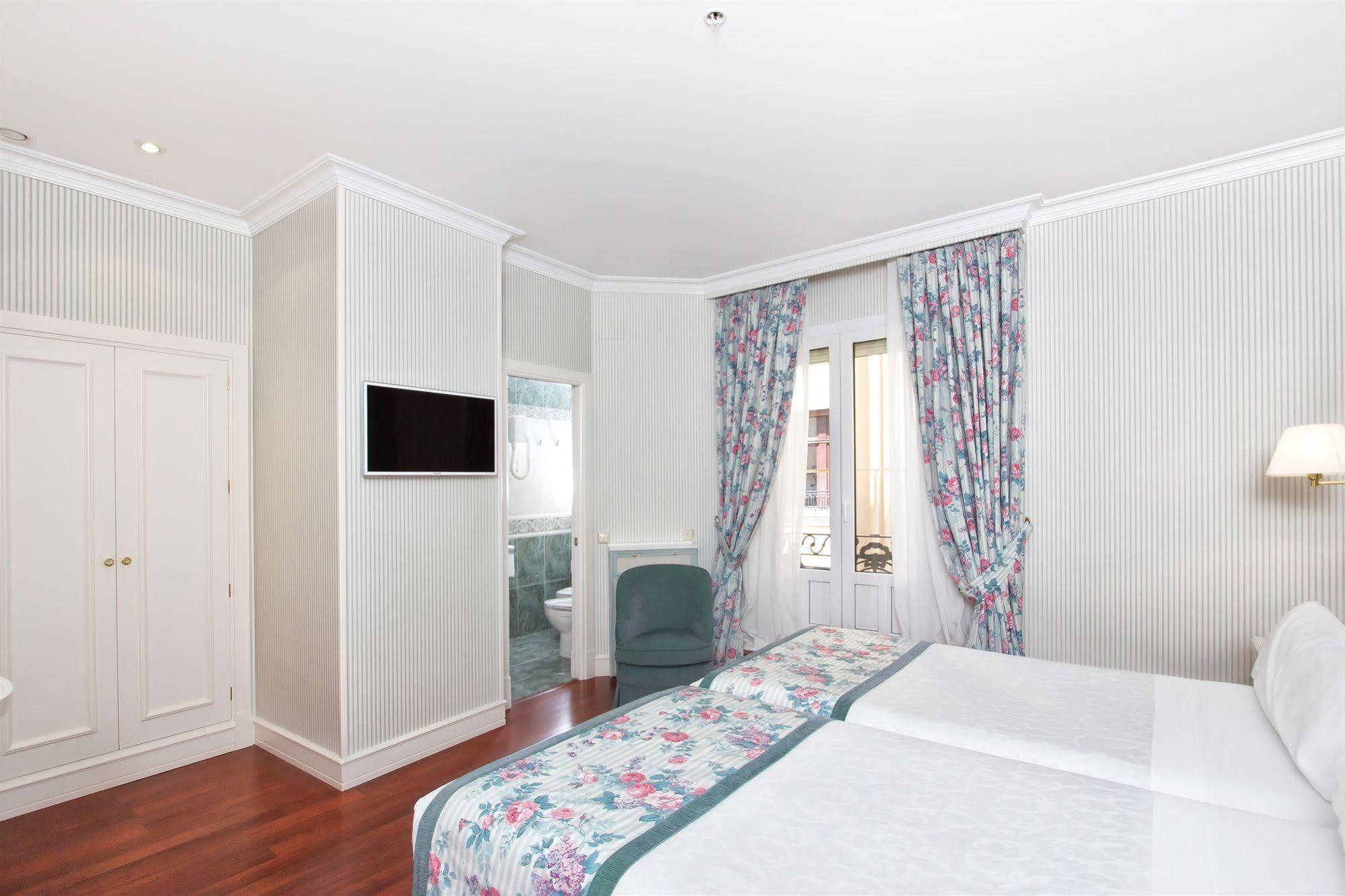 Hotel Atlantico Madryt Zewnętrze zdjęcie
