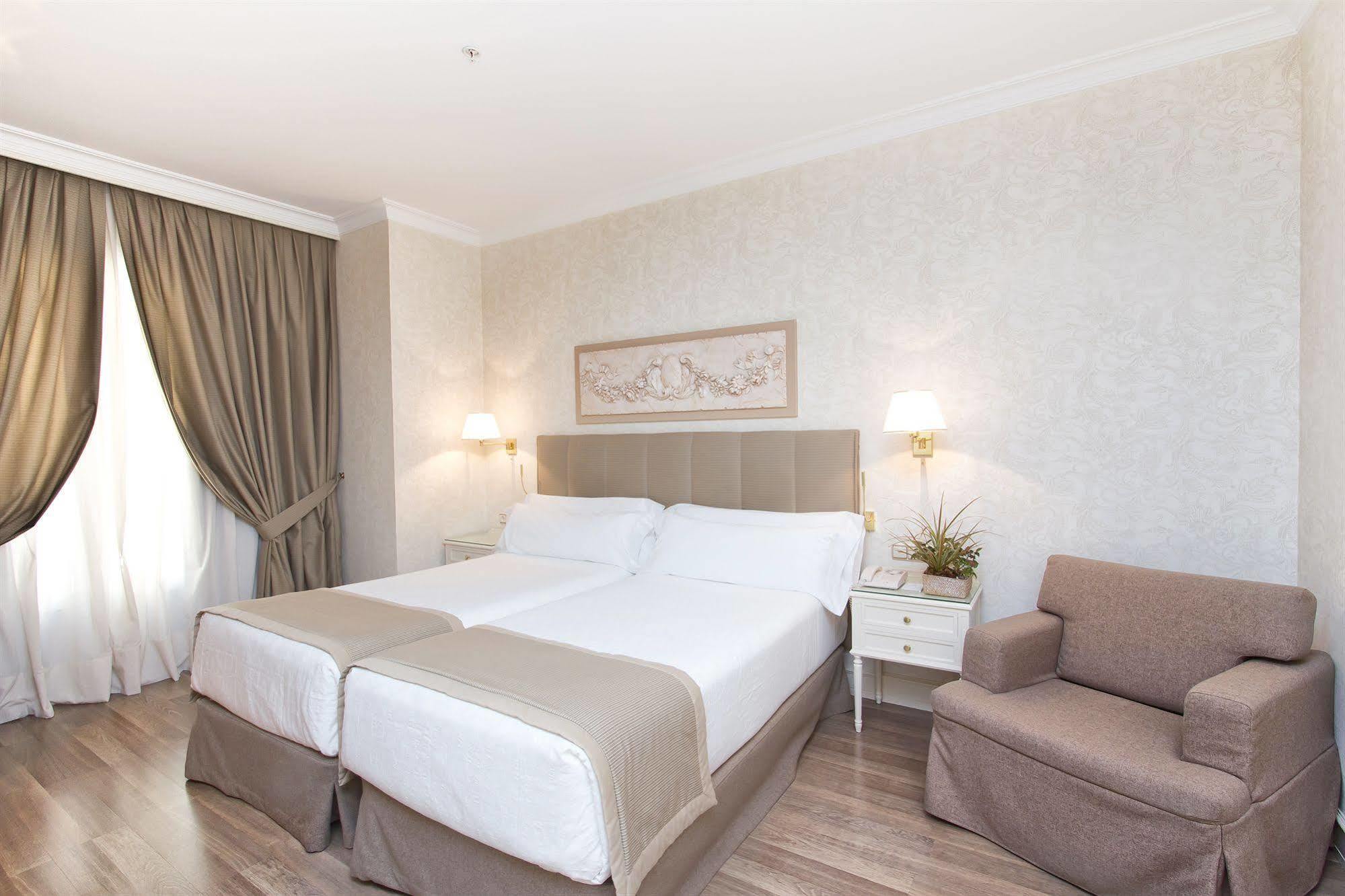 Hotel Atlantico Madryt Zewnętrze zdjęcie